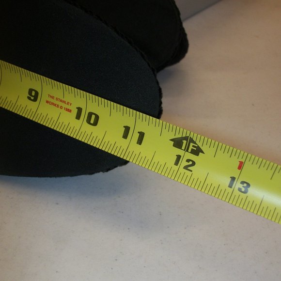 SLIPPERS INTERNATIONAL NEW 8M Black Corduroy Loafer Slippers Model #3710 NIB - Picture 9 of 10